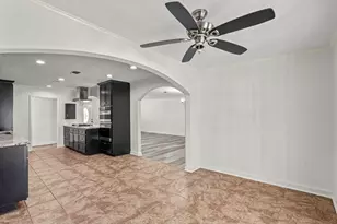 1132 18th Ave N, Texas City, TX 77590 - Photo 14