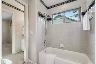 14515 Wisteria Hollow Lane, Houston, TX 77062 - Photo 34