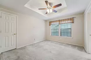 14515 Wisteria Hollow Ln, Houston, TX 77062 - Photo 30