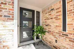 7618 Highmeadow Dr, Houston, TX 77063 - Photo 14