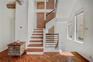 702 W Clay St, Houston, TX 77019 - Photo 10