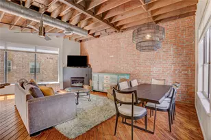 702 W Clay St, Houston, TX 77019 - Photo 1