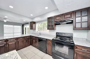 16618 Lonesome Quail Dr, Houston, TX 77489 - Photo 18