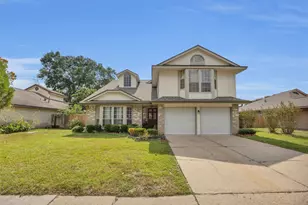 15619 Beechnut St, Houston, TX 77083 - Photo 2