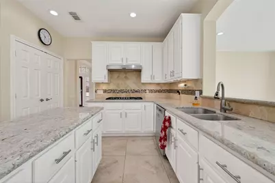 1006 Pointe Loma Drive, Sugar Land, TX 77479 - Photo 14