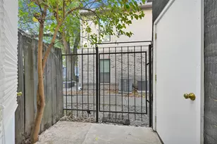 2425 Augusta Dr, Houston, TX 77057 - Photo 28