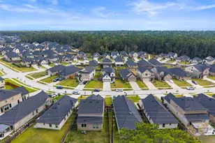 35425 Woodtrace Cir, Pinehurst, TX 77362 - Photo 32