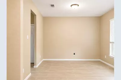 215 Doncaster Street, Conroe, TX 77303 - Photo 2