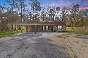 18462 Rolling Hills Dr, Porter, TX 77365 - Photo 2