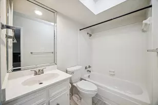 1864 S Gessner Rd, Houston, TX 77063 - Photo 16