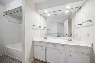1864 S Gessner Rd, Houston, TX 77063 - Photo 12