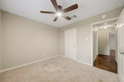 2708 Shady Creek Drive, Pearland, TX 77581 - Photo 24