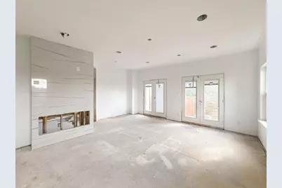 4528 Pinemont Drive, Houston, TX 77018 - Photo 12