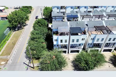 1303 Live Oak Street, Houston, TX 77003 - Photo 2