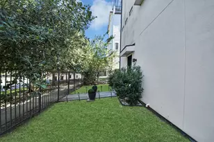 1303 Live Oak St, Houston, TX 77003 - Photo 44
