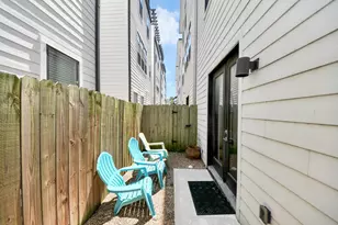1303 Live Oak St, Houston, TX 77003 - Photo 8