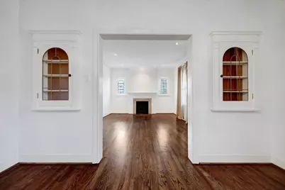 2622 Westgate Street, Houston, TX 77098 - Photo 4