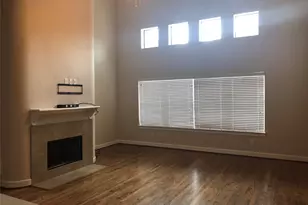 3656 Main Plaza Dr, Houston, TX 77025 - Photo 2