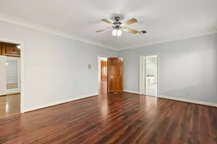 14819 Walbrook Dr, Sugar Land, TX 77498 - Photo 20