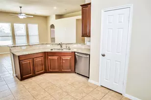 18910 Alta Pine Ln, Richmond, TX 77407 - Photo 2