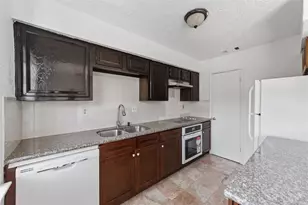 7700 Creekbend Dr, Houston, TX 77071 - Photo 14