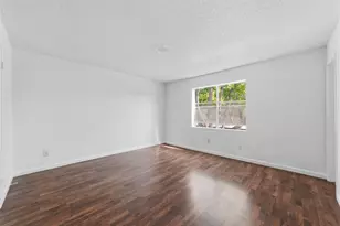 7700 Creekbend Dr, Houston, TX 77071 - Photo 20
