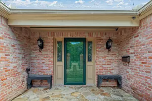 904 Holland St, Navasota, TX 77868 - Photo 4