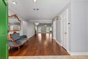 904 Holland St, Navasota, TX 77868 - Photo 6