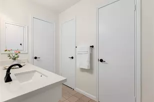 10626 Ivyridge Rd, Houston, TX 77043 - Photo 22