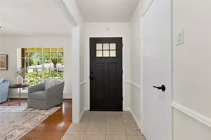 10626 Ivyridge Rd, Houston, TX 77043 - Photo 4