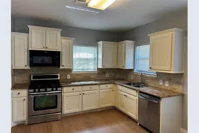 2910 Wichita Street, Houston, TX 77004 - Photo 8