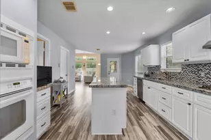 2112 Indian Blanket Dr, League City, TX 77573 - Photo 12