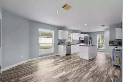 2112 Indian Blanket Drive, League City, TX 77573 - Photo 10