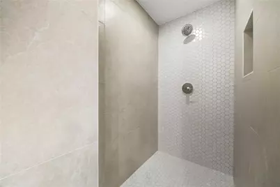12611 S Coast Drive, Houston, TX 77047 - Photo 24