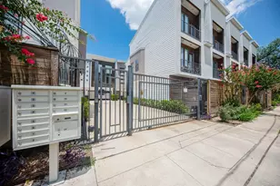 1535 Birdsall St, Houston, TX 77007 - Photo 2