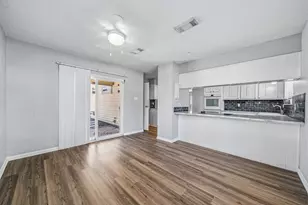 8306 Pine Falls Dr, Houston, TX 77095 - Photo 20