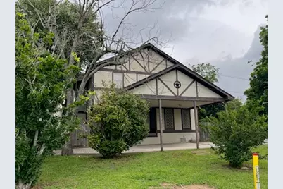 310 W Stewart Street, Willis, TX 77378 - Photo 1