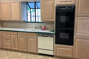 310 W Stewart St, Willis, TX 77378 - Photo 8