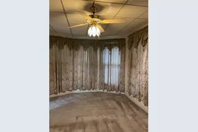 310 W Stewart Street, Willis, TX 77378 - Photo 18