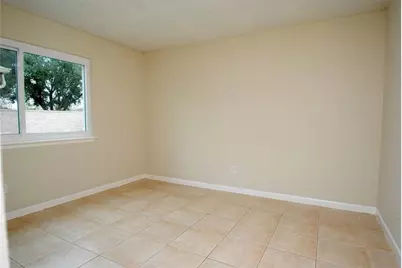 16127 Queensdale Drive, Houston, TX 77082 - Photo 10