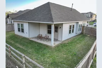 2328 Cedar Place Drive, Conroe, TX 77306 - Photo 10