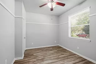 2534 Hidden Park Ln, Conroe, TX 77385 - Photo 6