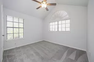 86 W Stony Bridge Cir, The Woodlands, TX 77381 - Photo 34