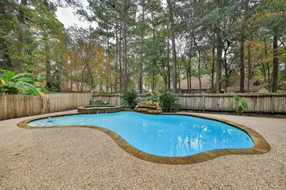 86 W Stony Bridge Circle, The Woodlands, TX 77381 - Photo 1