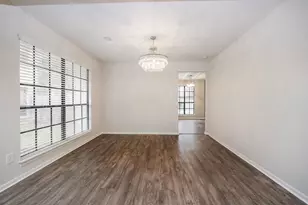 86 W Stony Bridge Cir, The Woodlands, TX 77381 - Photo 10