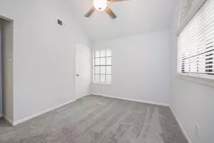 86 W Stony Bridge Cir, The Woodlands, TX 77381 - Photo 34