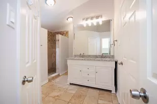 86 W Stony Bridge Cir, The Woodlands, TX 77381 - Photo 28