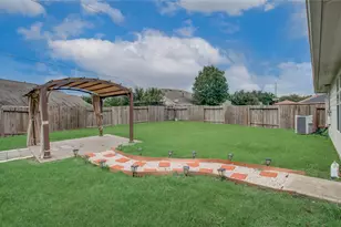 15123 Green Whisper Dr, Cypress, TX 77433 - Photo 16