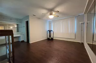 3118 Flintwood Dr, Sugar Land, TX 77479 - Photo 12