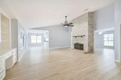 15835 Mesa Gardens Drive, Houston, TX 77095 - Photo 10